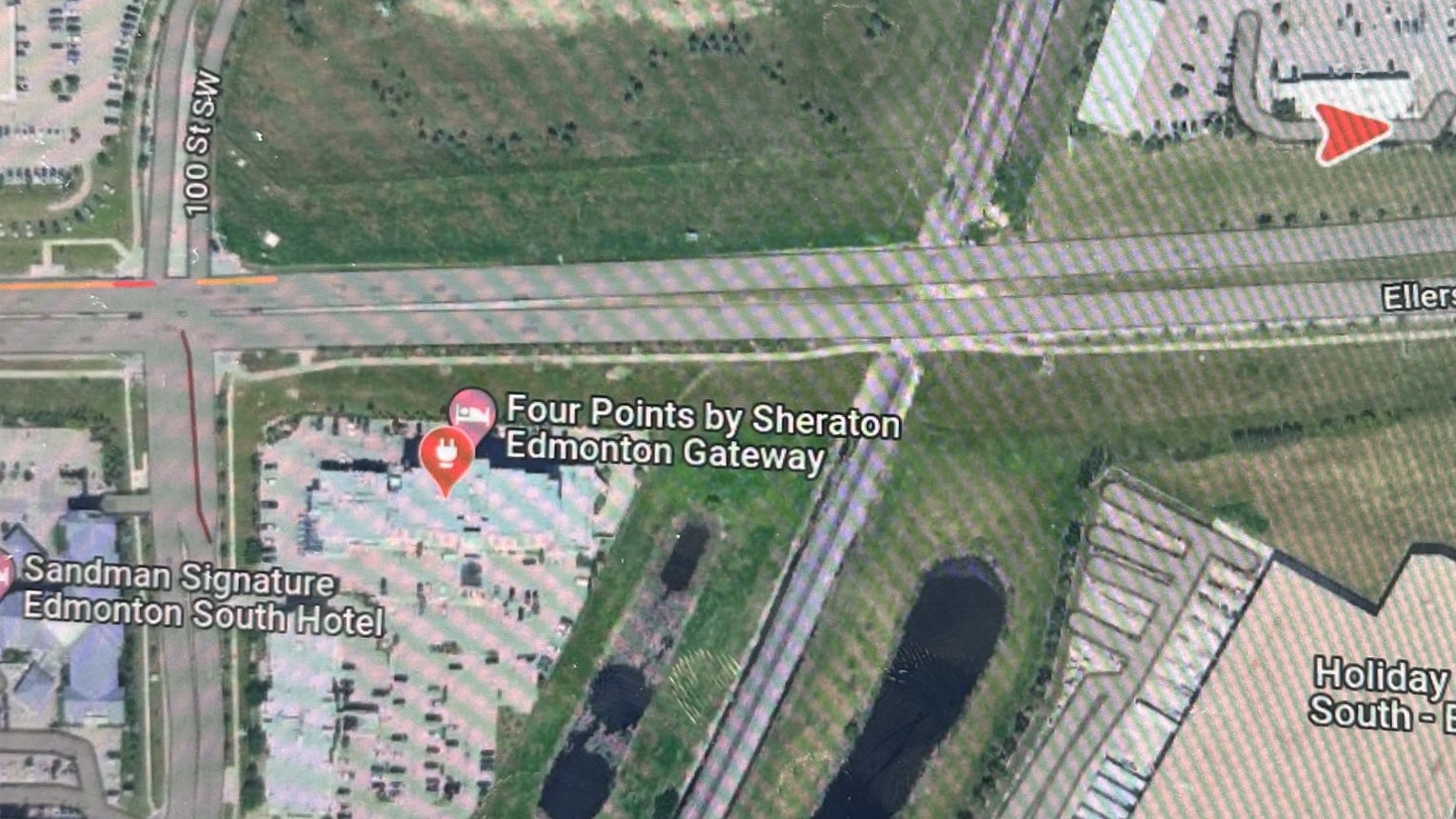Tesla Destination Charging feature in update 2025.8.3