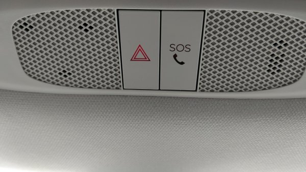 Your Tesla Will Soon be Able to Place Calls to Emergency Services