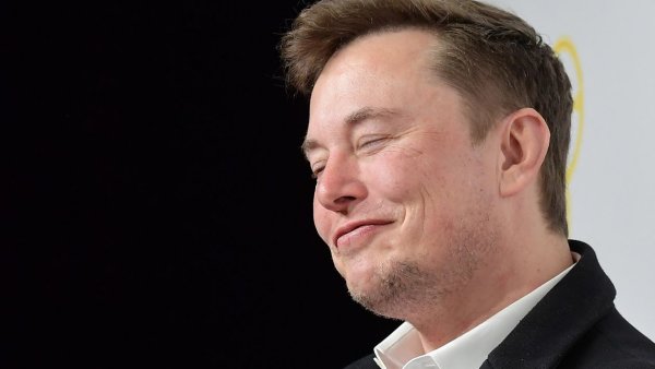 Kamala Harris Admits It Was a ‘Big Mistake’ to Leave Tesla Out of 2021 EV Summit [VIDEO]