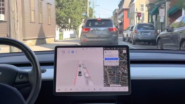 From FSD Beta 12.3 to v13? Musk Signals Major Jump in Tesla's New FSD Update