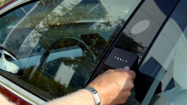 How to Use a Single Key Card to Open Multiple Teslas