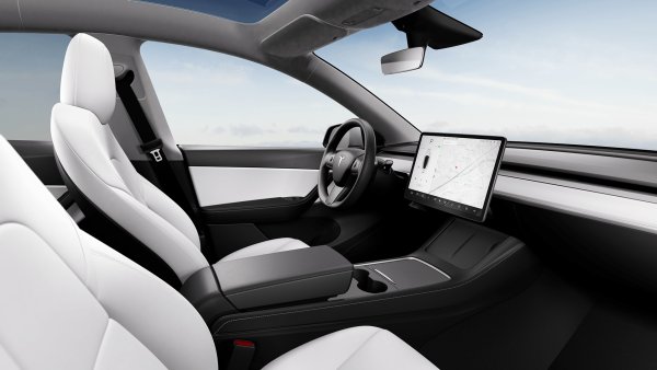 Tesla looking to add passenger seat presets
