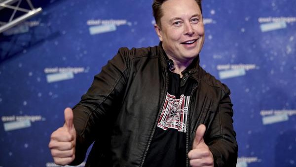 Elon Musk will Host SNL on May 8th