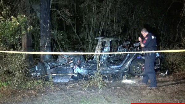 The Tesla Crash in Texas Was Not Caused by Autopilot