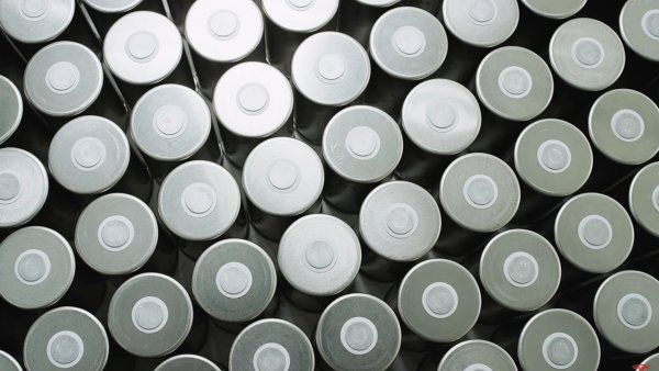 Tesla Launches Battery Startup Challenge at Giga Berlin