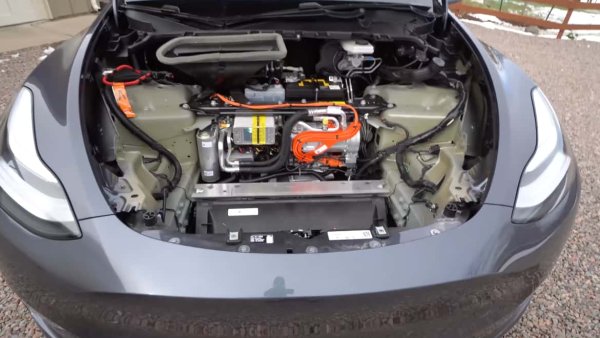 NHTSA in discussions with Tesla about heating failures