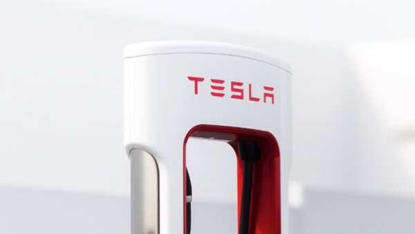 Tesla Welcomes Lucid to NACS and Supercharger Access