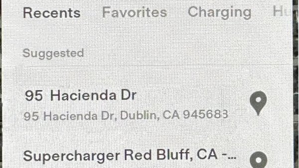 Tesla is showing suggested destinations in update 2022.28.2