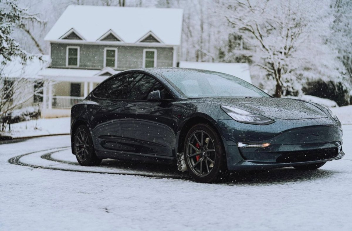 Teslas are winter ready
