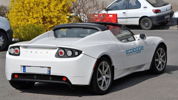 Tesla's Original Roadster: Price, Specs and Range of the Vehicle That Sparked the Electric Revolution