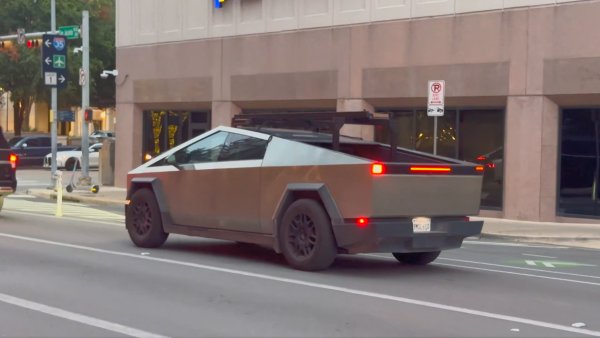 Tesla Preparing to Expand Robotaxi Geofence As Validation Vehicles Spotted