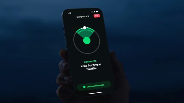 Forget the Tesla Phone: SpaceX to Add Starlink Connectivity to Every Phone