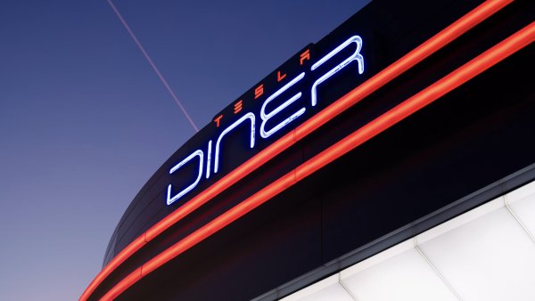 Tesla to Create Tesla Diner in Palo Alto Next