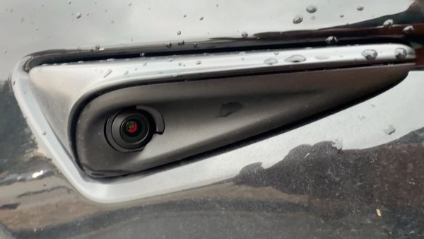 Tesla Model Y Robotaxis Now Include Four Camera Washers, Cybercab Adds Them to All Cameras [VIDEO]
