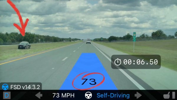 Tesla FSD Learns to Slow Down for Police [VIDEO]