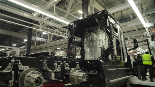 First Look Inside Tesla's Semi Factory in Nevada [VIDEO]