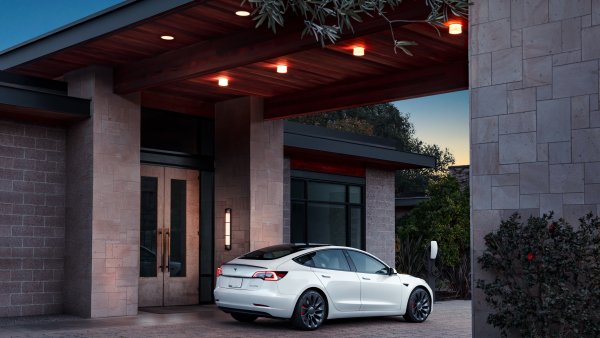 Tesla Doubling Down on Destination Chargers