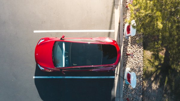 Tesla Opens Superchargers to Fleet Cards in Europe