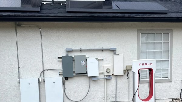 Tesla Owner Builds Custom 'Supercharger' at Home
