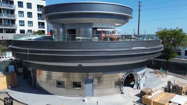 Tesla's Hollywood Diner Update: Stainless Steel, Job Listing [Photos + Video]