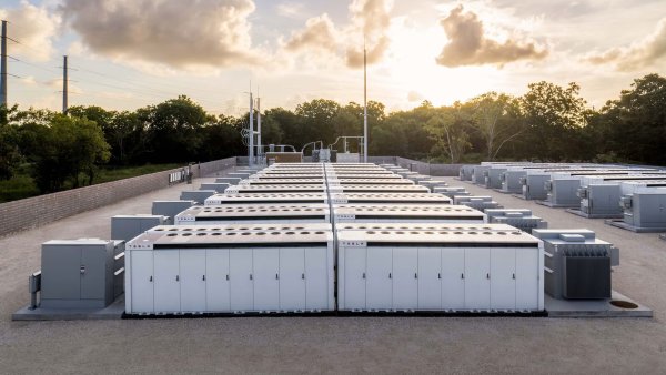 Tesla Trademarks Megapod; Will Turn Idle Superchargers Into Distributed Compute