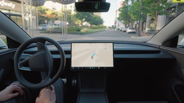 Tesla Highlights 2,700-Mile FSD Trip With Zero Interventions