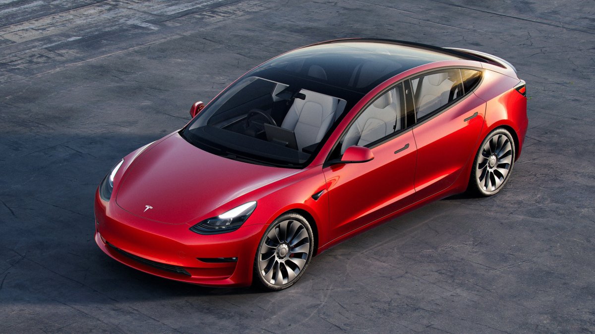 Tesla to Add Support for Matrix Headlights in Existing Vehicles in Upcoming Software Update