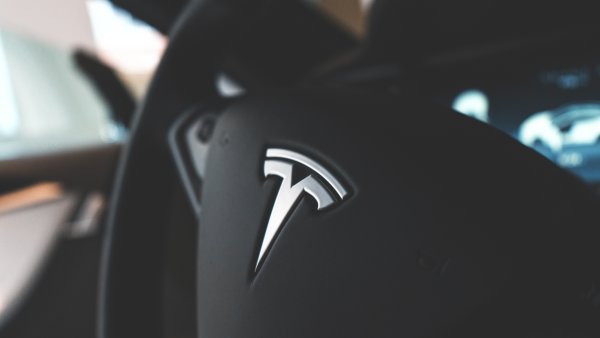 Tesla's Swift Response to "Recall" Highlights Efficiency and the Need for Change