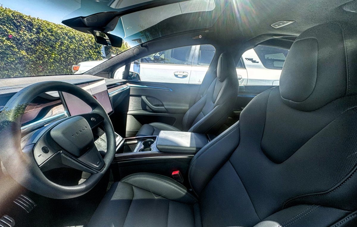 Tesla's New Model S and Model X Spotted: New Color & Grill, Ambient Lighting and Front Bumper Camera