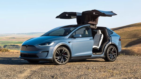 Tesla Model X Tops U.S. Used Car Sales as Production Ends