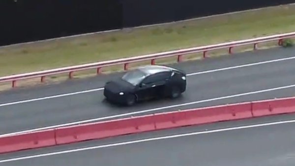 Tesla Model Y L Spotted Testing at Fremont Ahead of U.S. Launch