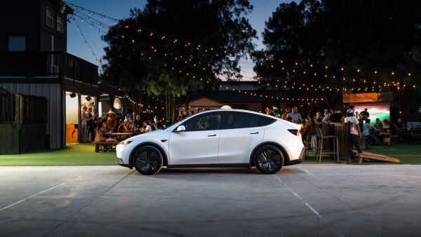 Tesla Launches Model Y Standard in Canada and Standard Long Range in Europe