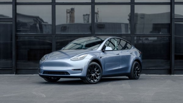 Tesla Cuts Model Y Output in China – Economic Slowdown and Anticipated Project Juniper Launch
