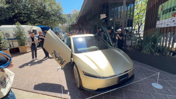 Tesla Cybercab Rumored to Be Front-Wheel Drive