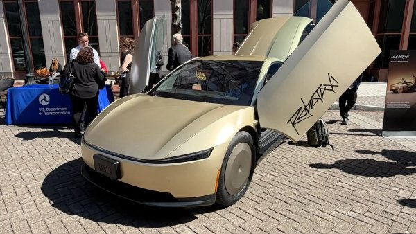 NHTSA Announces It Will Reduce Regulations for Autonomous Vehicles