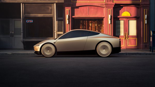 Tesla Cybercab Lead Quits Just Months Before Mass Production