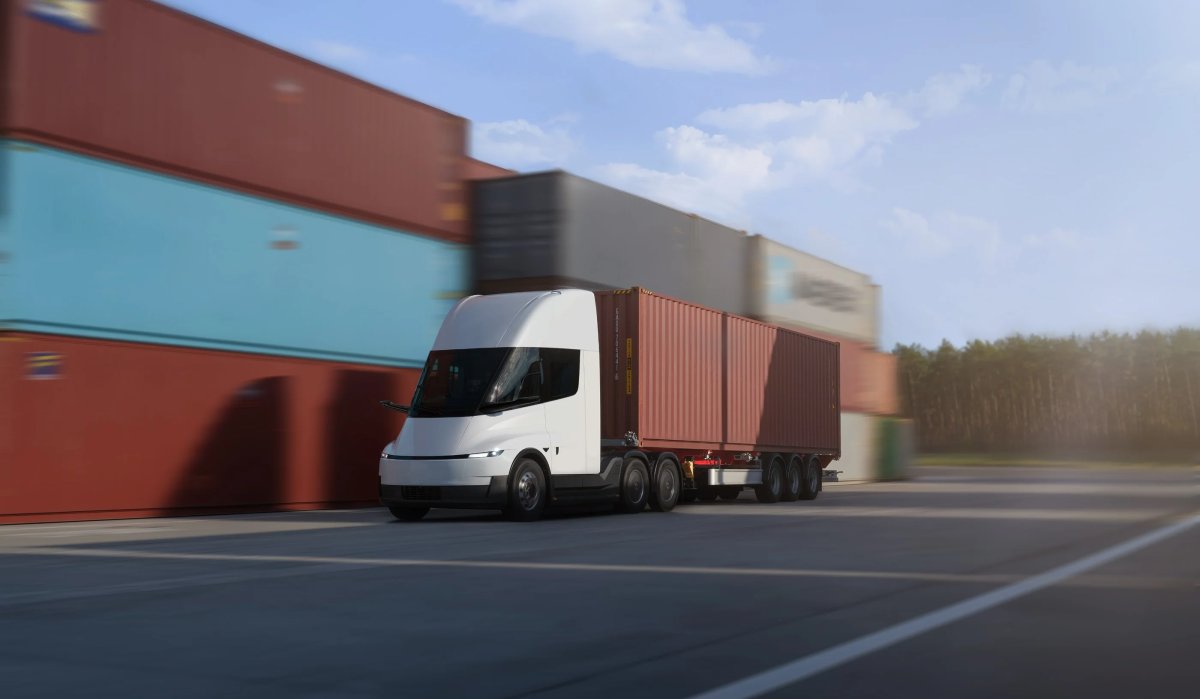 Tesla's European Semi: Photos, Videos, and What's Different