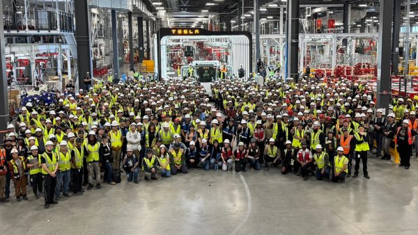 Tesla Kicks Off High-Volume Semi Production in Nevada