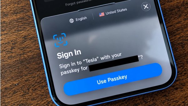 Tesla Updates App to v4.60: Passkey Support, Powershare and Wallet Improvements