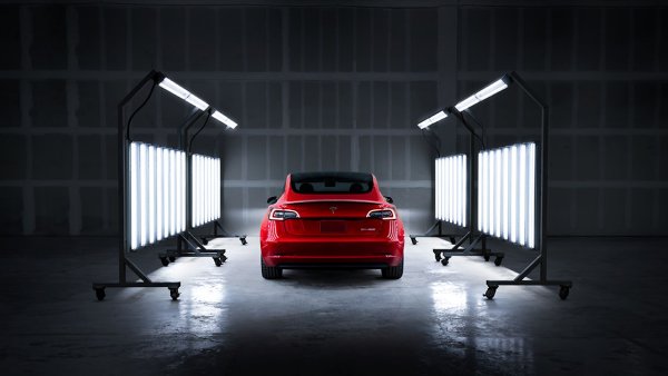 Tesla to Open New Collision Repair Center in Miami