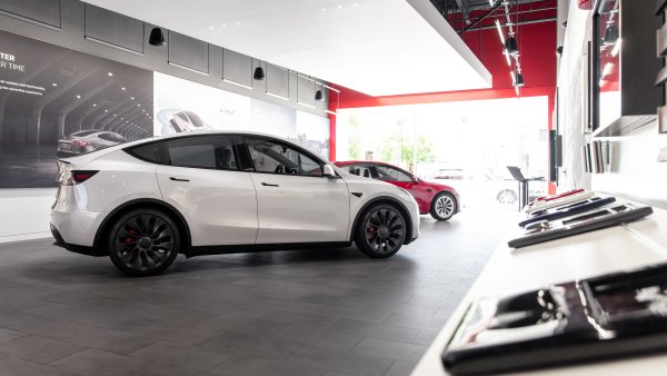 Tesla ECHO: Tesla's Customer Feedback Portal