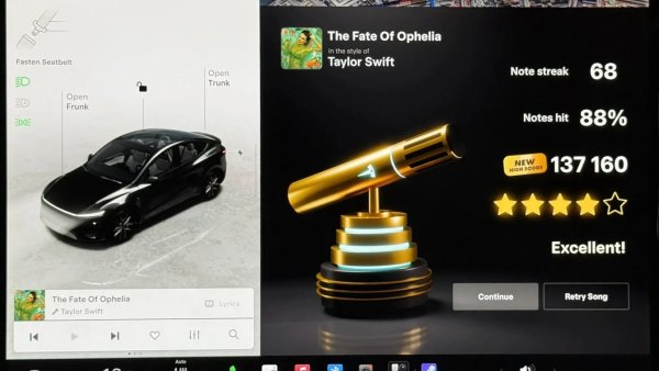 Tesla's New Caraoke App Now Grades Your Singing Like Rock Band [VIDEO]