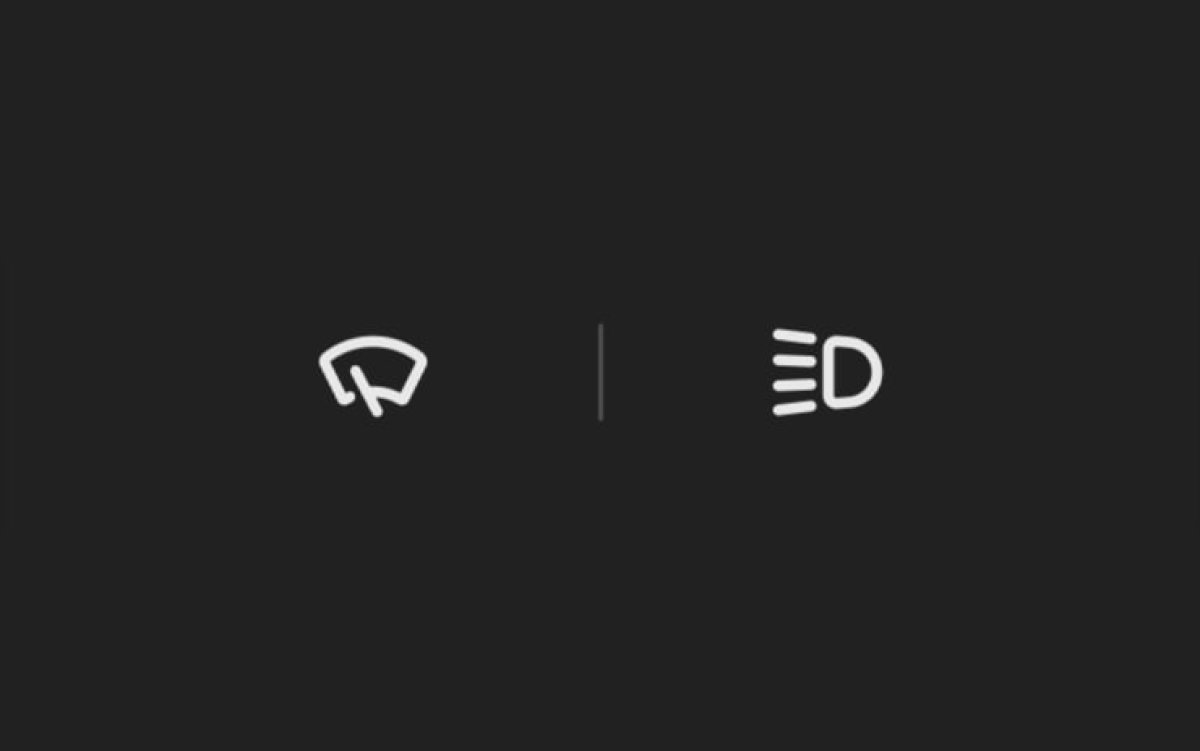 Tesla added 'Automatic Headlights' in update 2023.26.10